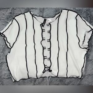 Front lace up crop top